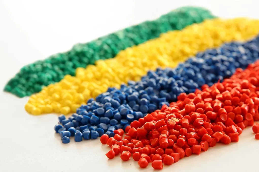 iron-oxide-red-granules